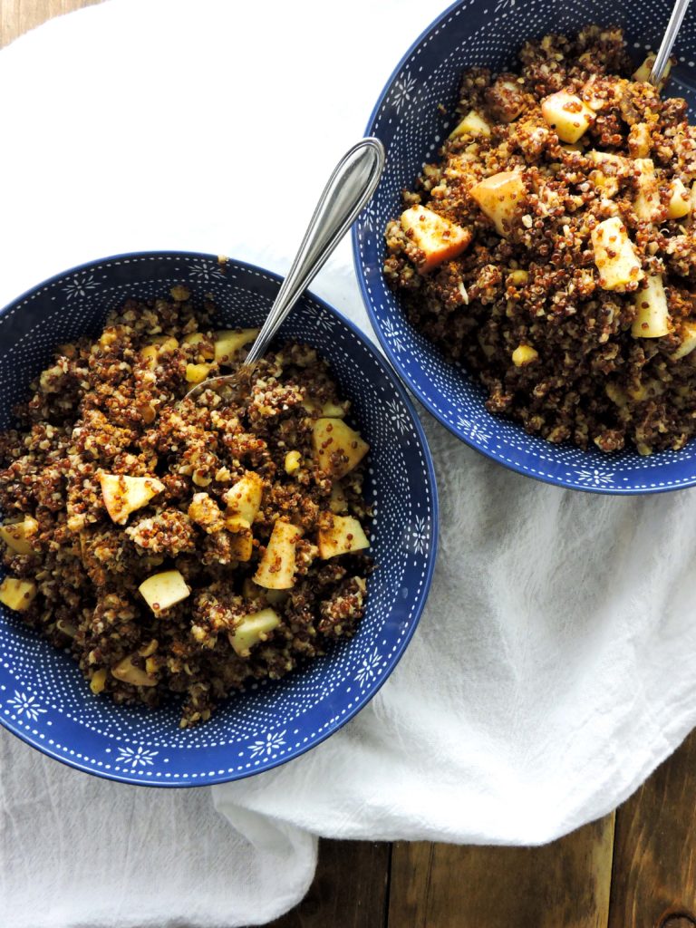 Apple Pie Quinoa Breakfast Bowl