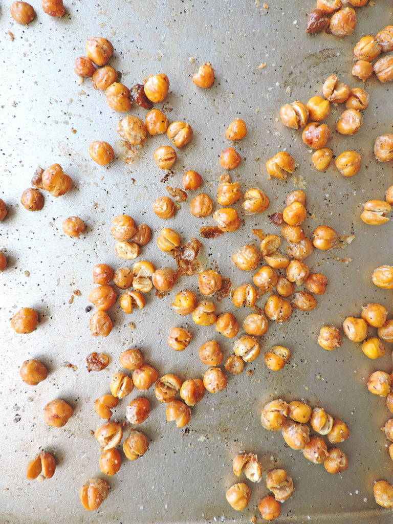 Crispy Salty Chickpeas