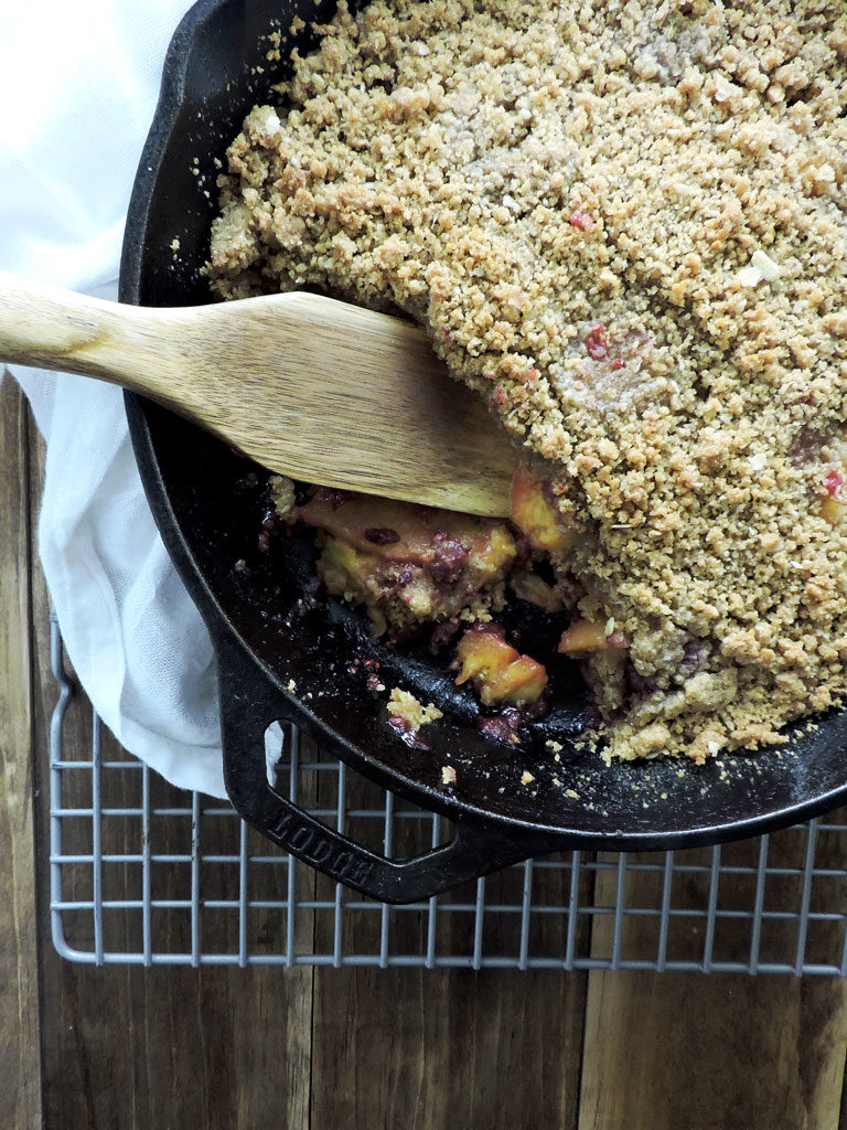 Super Easy Summer Gluten Free Fruit Crumble