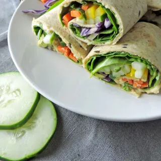 Veggie Hummus Mini Wraps