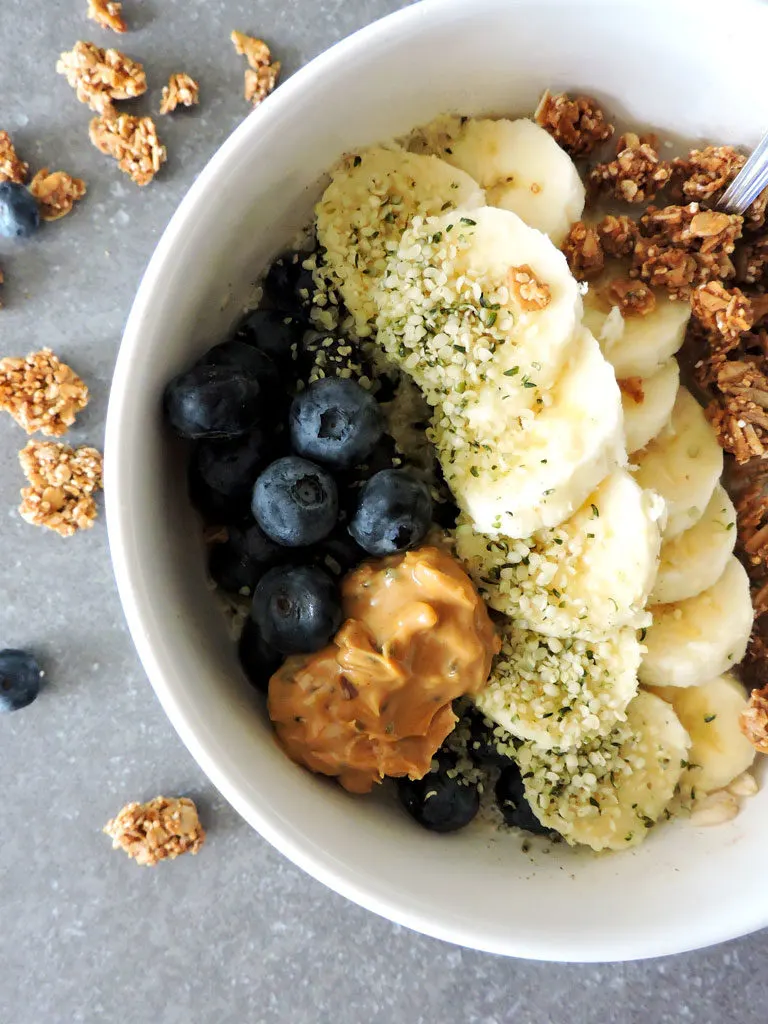 Blueberry Oatmeal Super Food Protein Bowls