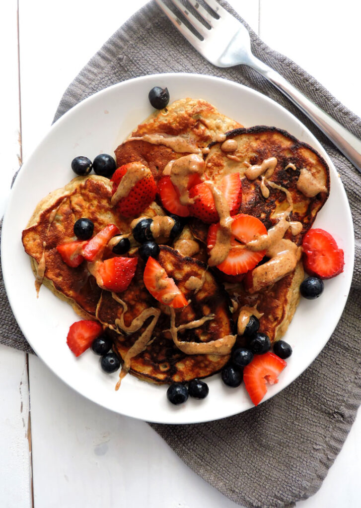 Banana Berry Protein Pancakes