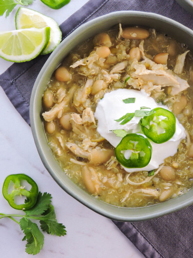 White Bean Chicken Qunioa Chili