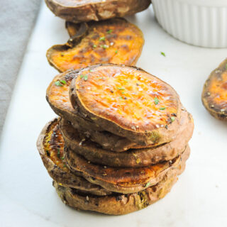 Sweet Potato Chips with Zesty Honey Mustard Sauce