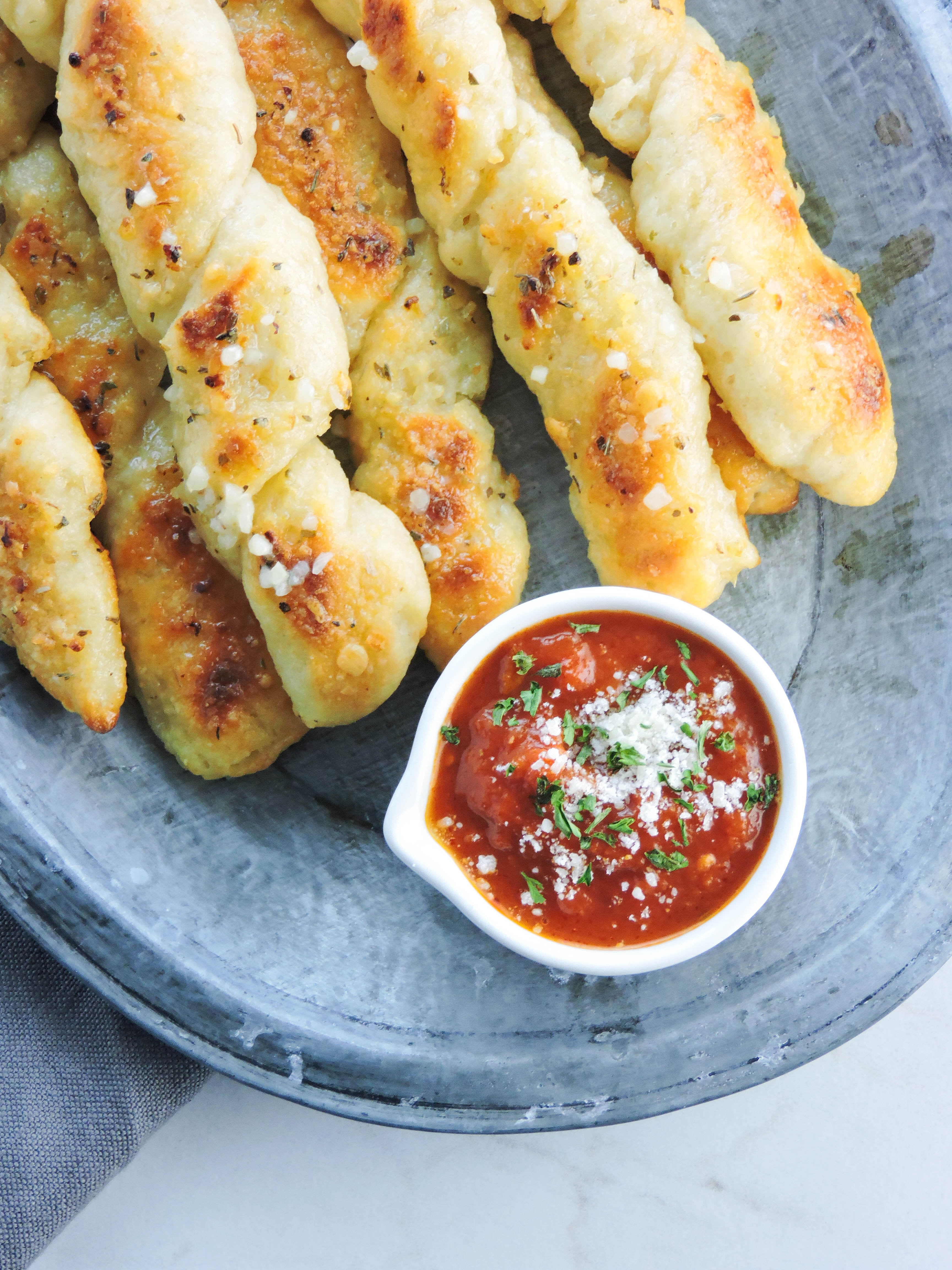 Garlic Herb and Cheese Bread Sticks31 Fresh Fit Kitchen