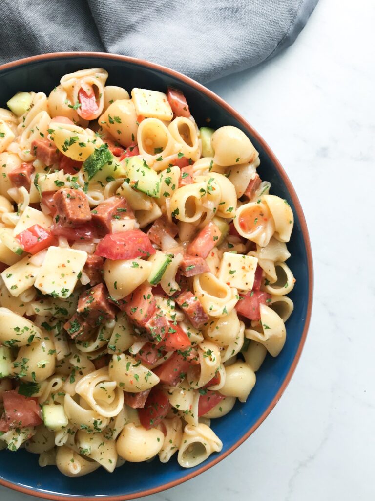 Easy Pasta Salad with Italian Dressing