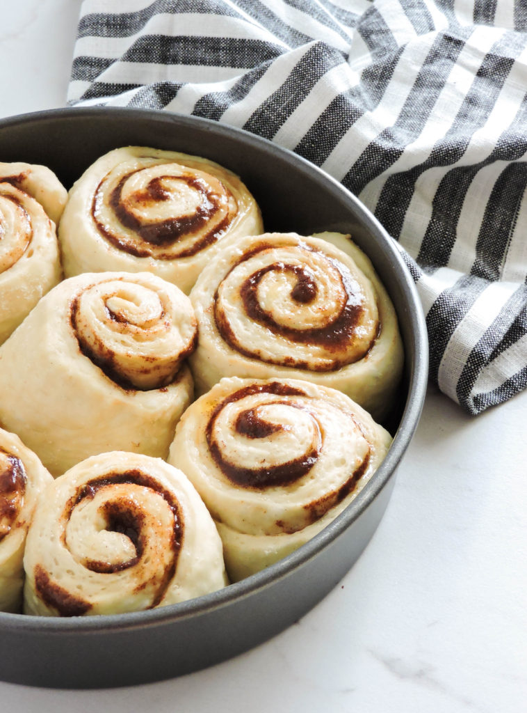 Easy Overnight Cinnamon Rolls