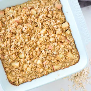 Baked Apple Cinnamon Oatmeal