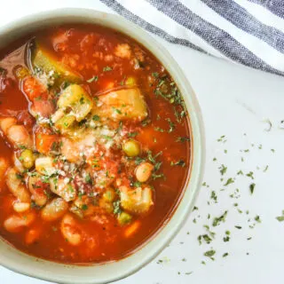 Easy Instant Pot Vegetable Minestrone