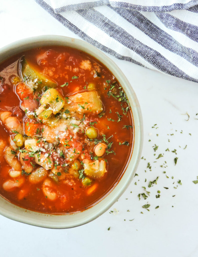 Easy Instant Pot Vegetable Minestrone