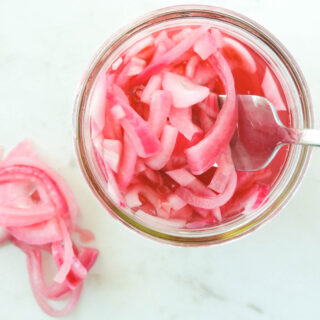 Quick Pickled Red Onions