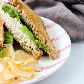 Easy Basic Chicken Salad without Celery