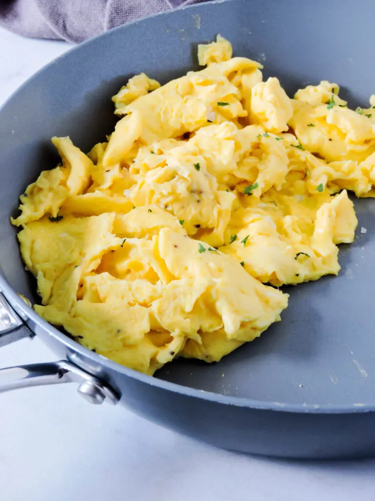 Perfect Fluffy Scrambled Eggs