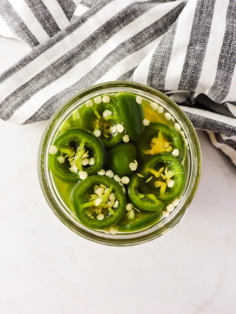 Quick Pickled Jalapeno Peppers