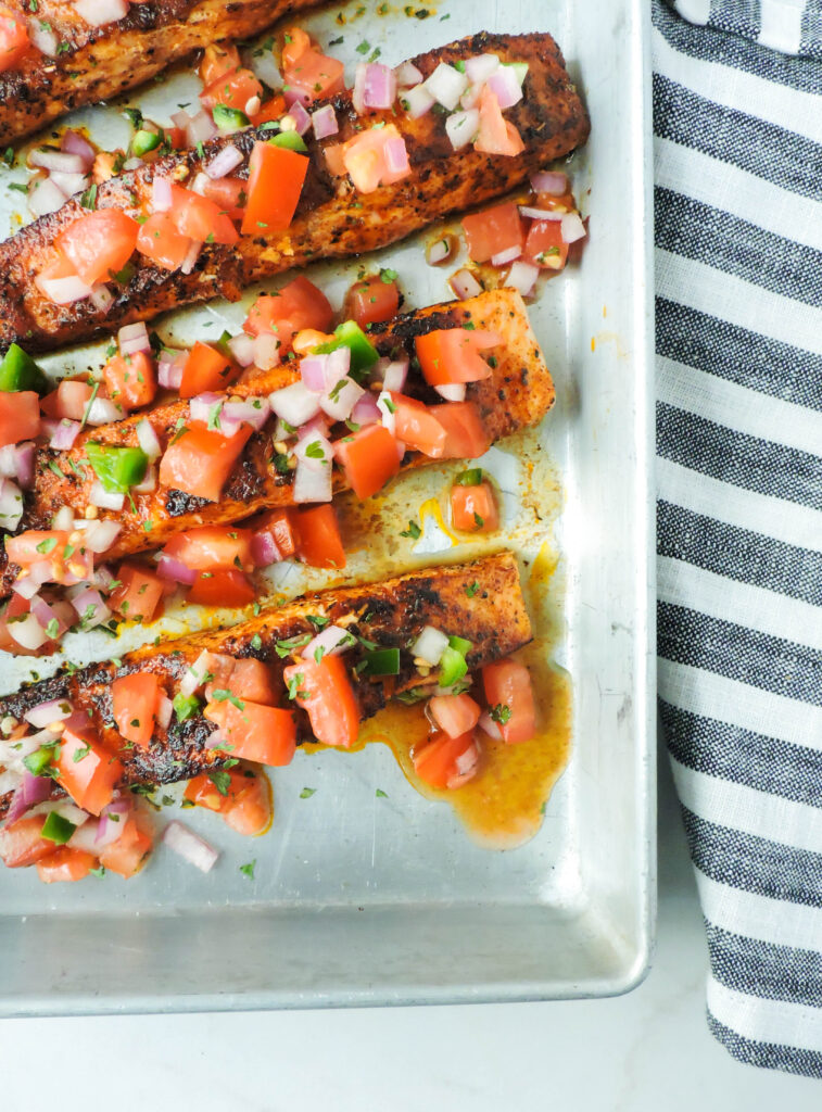 Chili Lime Blackened Salmon with Pico De Gallo