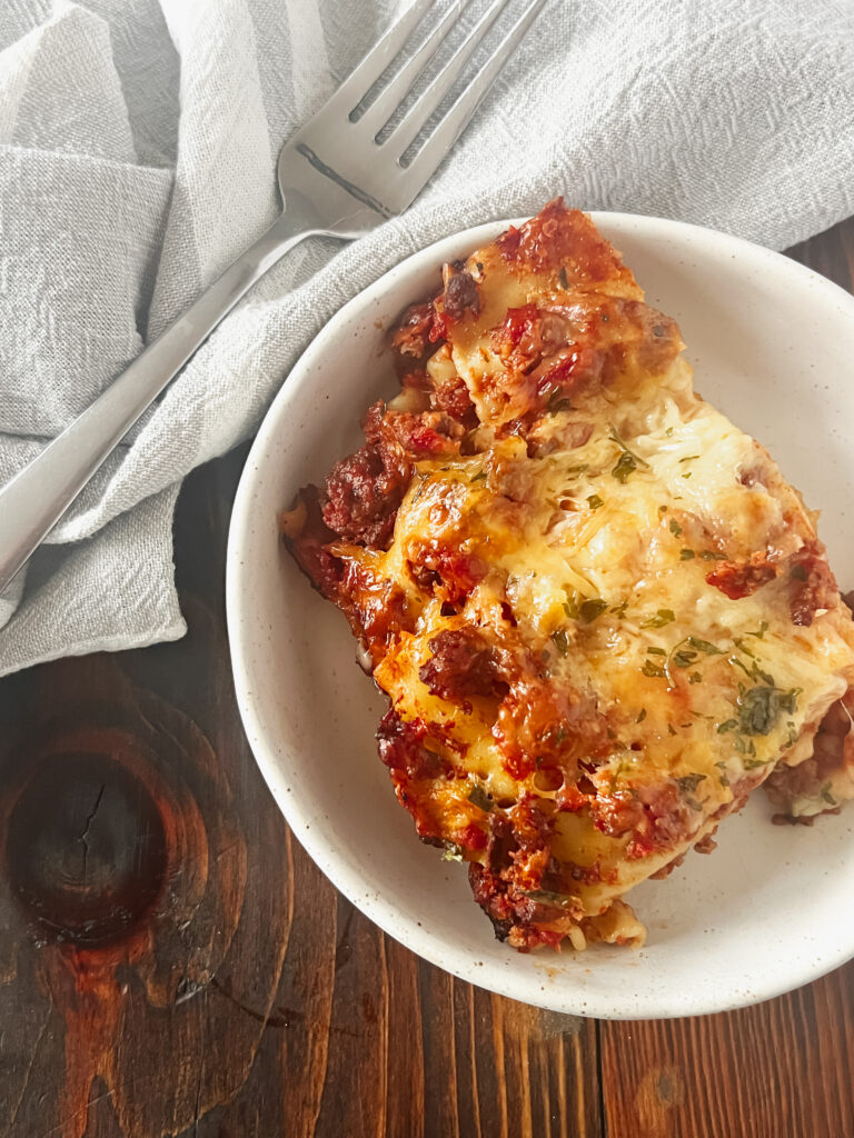 Easy Lasagna Recipe with No Ricotta and No Cottage cheese Slice