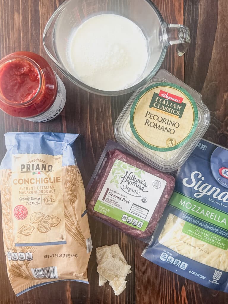 One Pan Creamy Beef Pasta Bake Ingredients